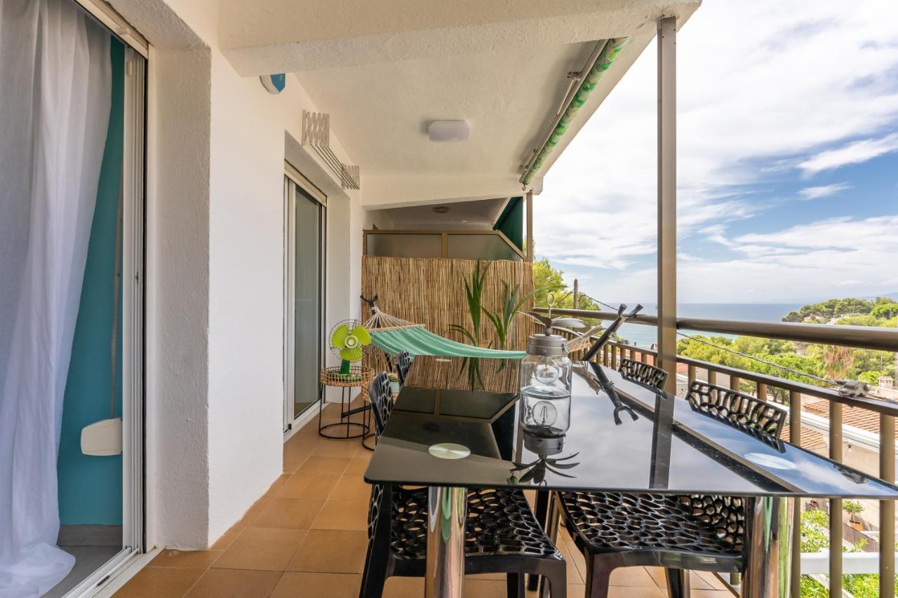 Beach Front Retro Hideaway In Salou Dış mekan fotoğraf
