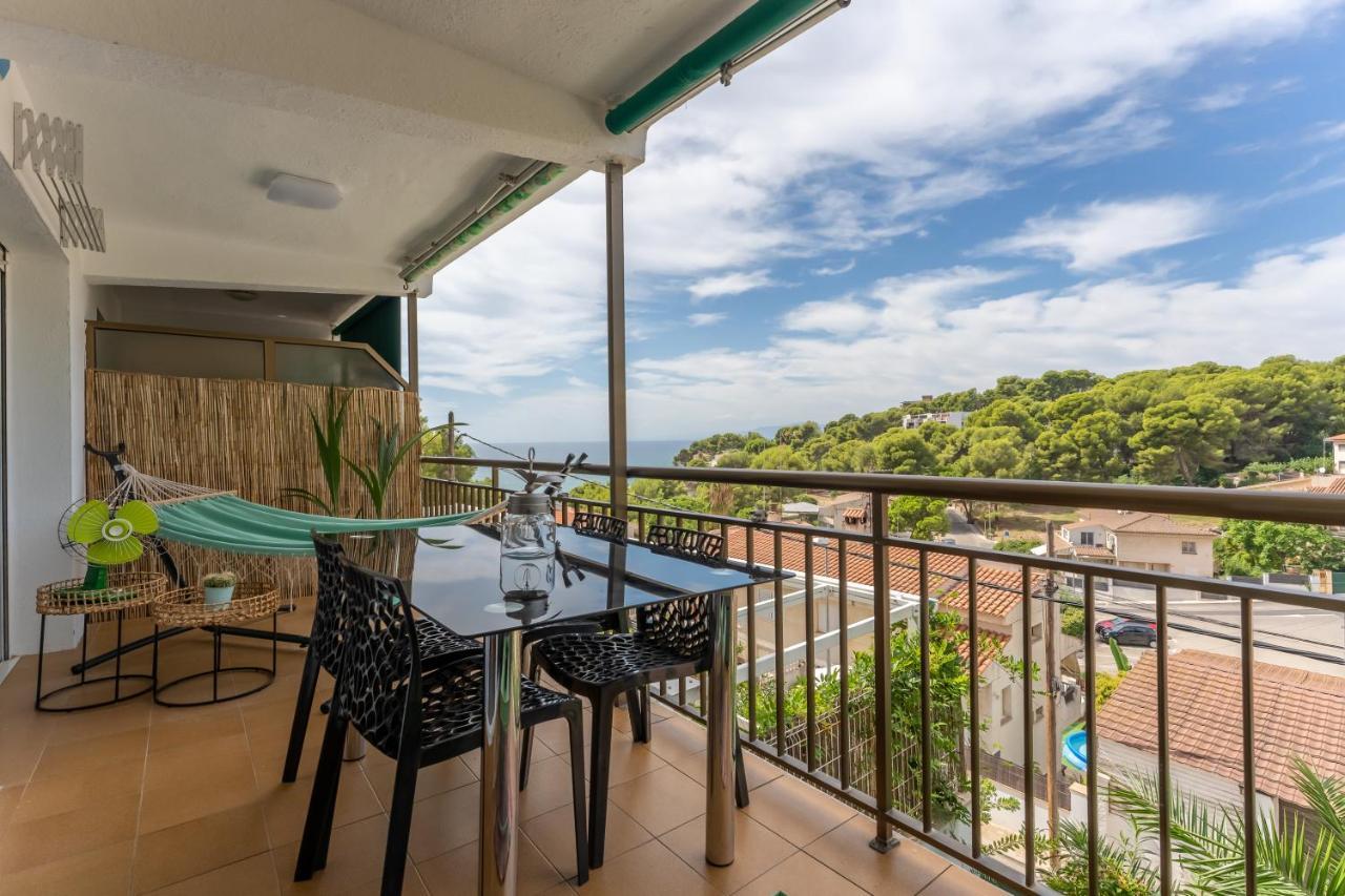 Beach Front Retro Hideaway In Salou Dış mekan fotoğraf