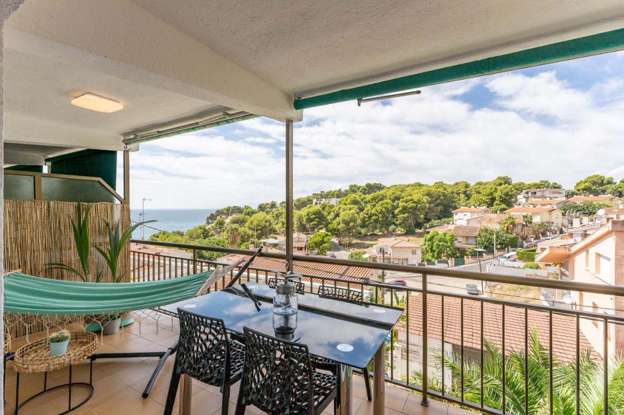 Beach Front Retro Hideaway In Salou Dış mekan fotoğraf