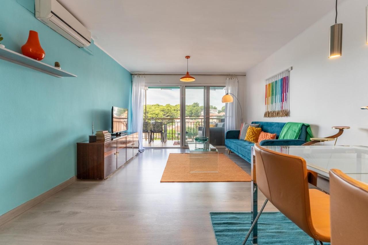 Beach Front Retro Hideaway In Salou Dış mekan fotoğraf