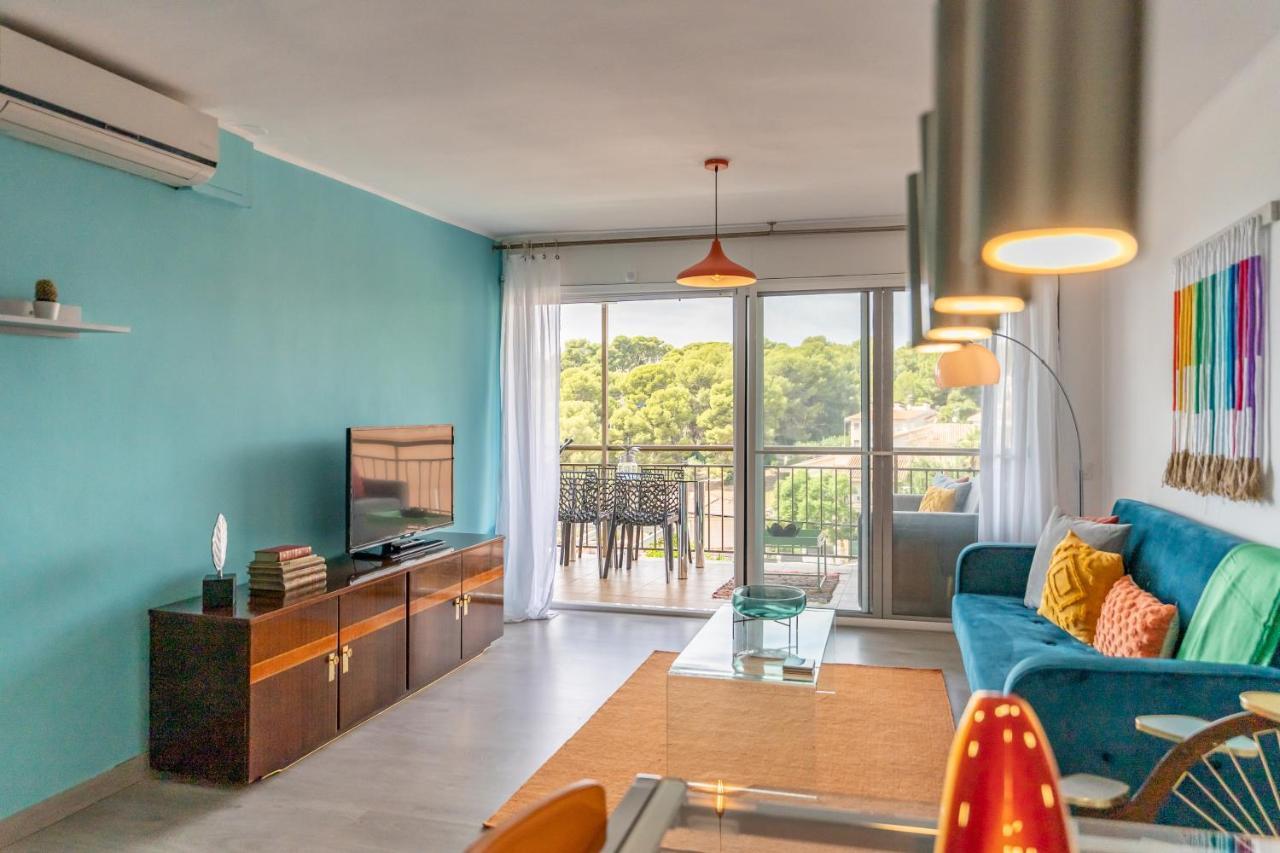 Beach Front Retro Hideaway In Salou Dış mekan fotoğraf