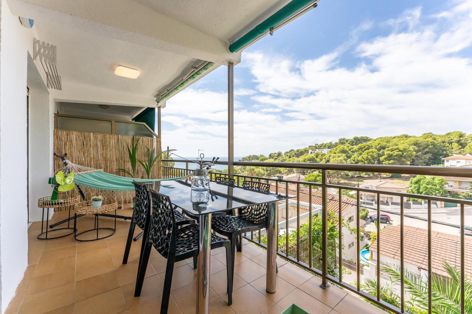 Beach Front Retro Hideaway In Salou Dış mekan fotoğraf