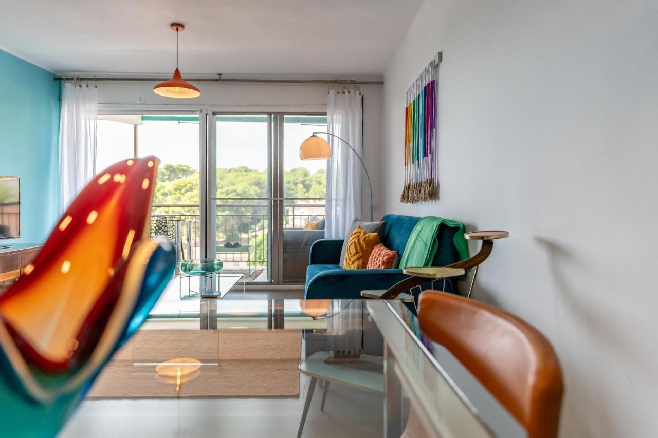Beach Front Retro Hideaway In Salou Dış mekan fotoğraf